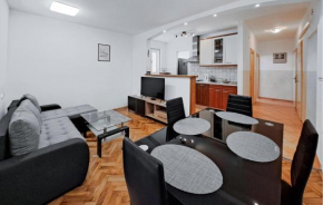Cozy Apartment In Pula With Wifi